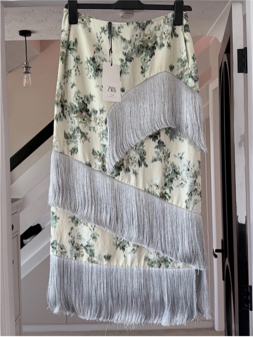 ❗️BLOGGERS FAVORITE❗️ZARA LIMITED EDITION FLORAL FRINGE SKIRT - Picture 16 of 16